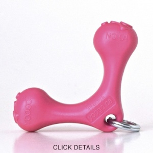 yoogo-pink-keychain-click-details